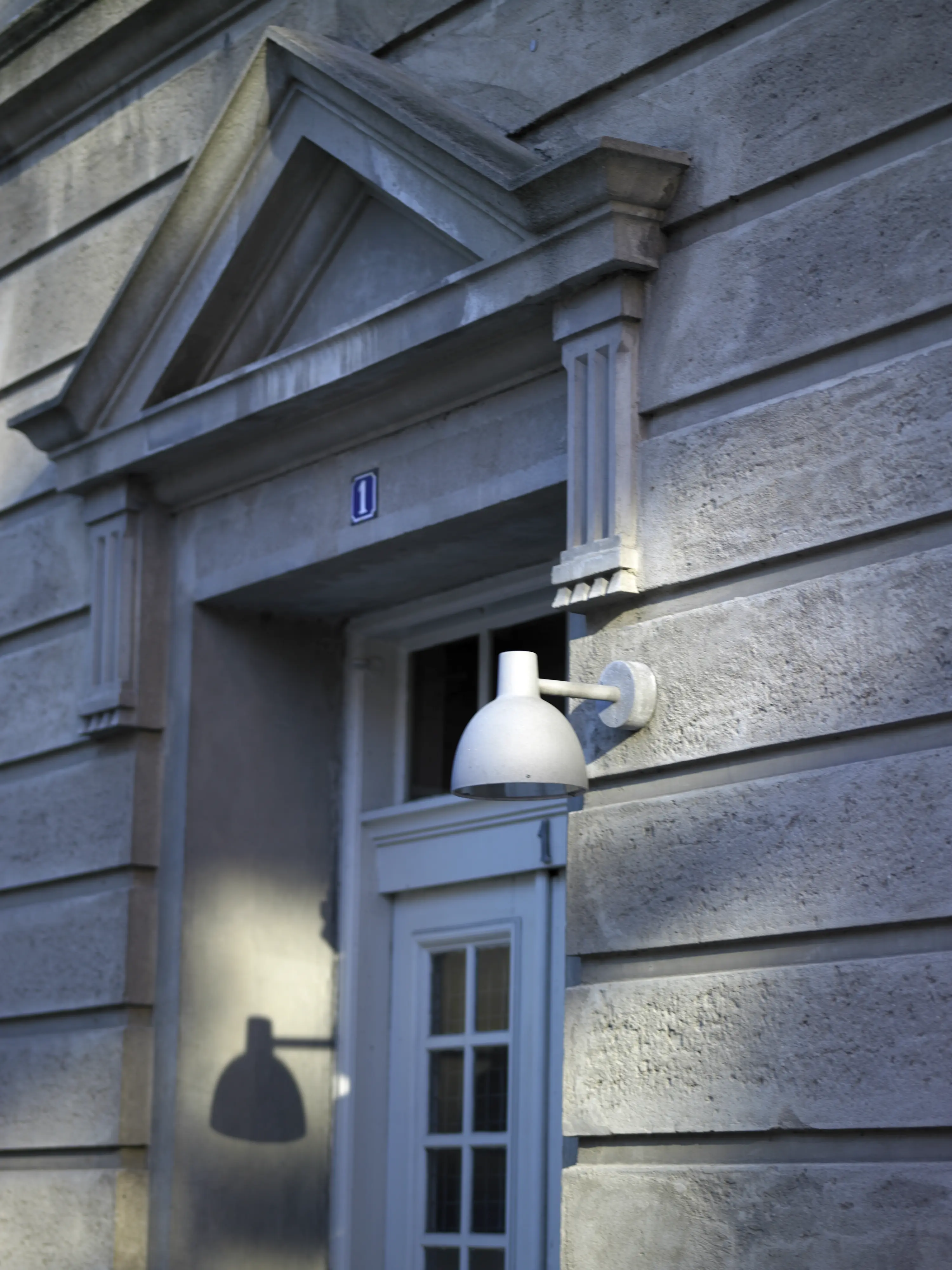 Toldbod 220 Outdoor Wall Lamp
