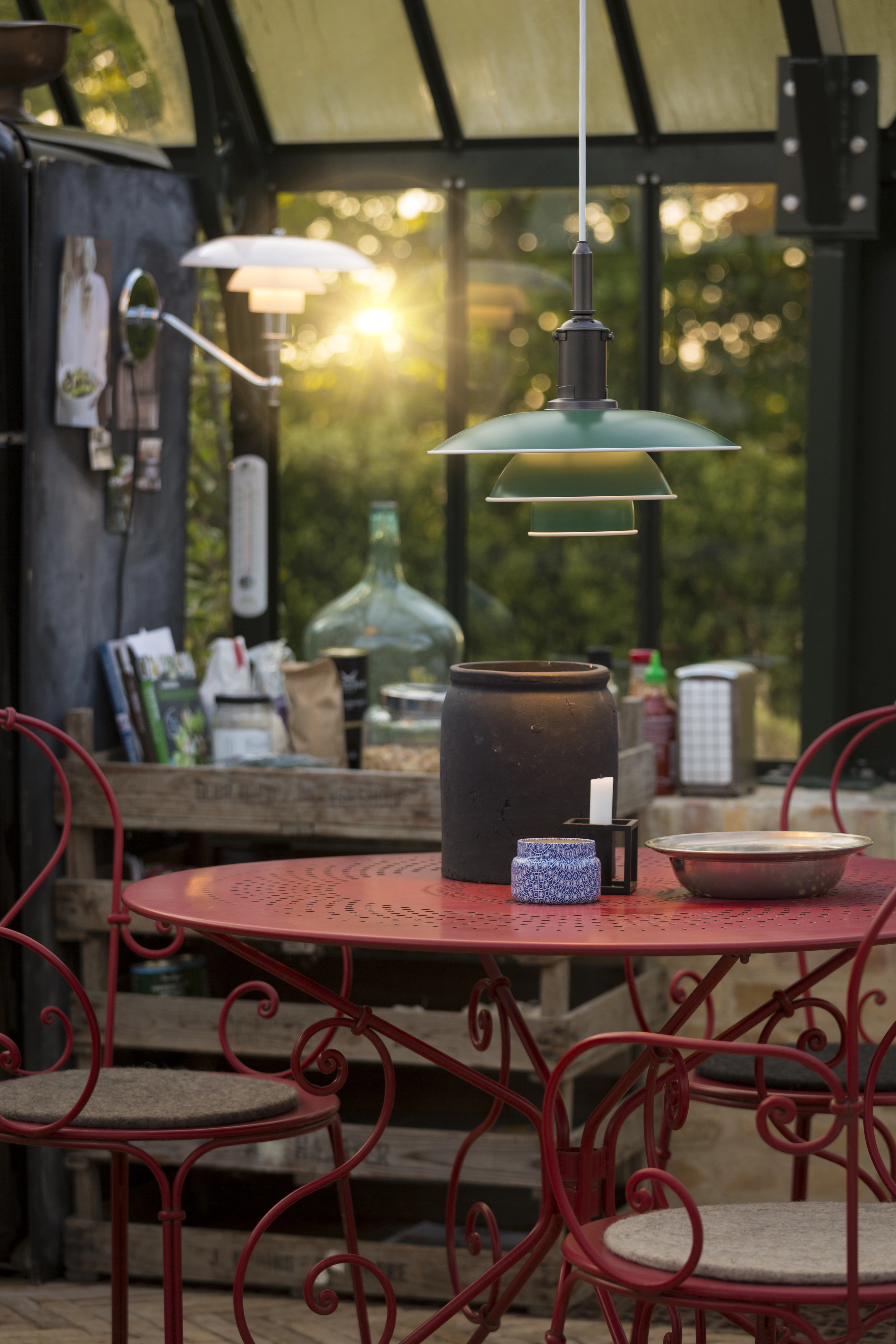 PH 3½-3 Metal Pendant (US)