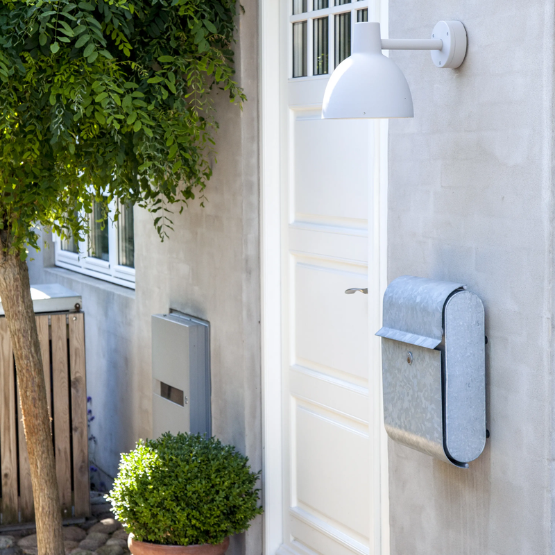 Toldbod 220 Outdoor Wall Lamp