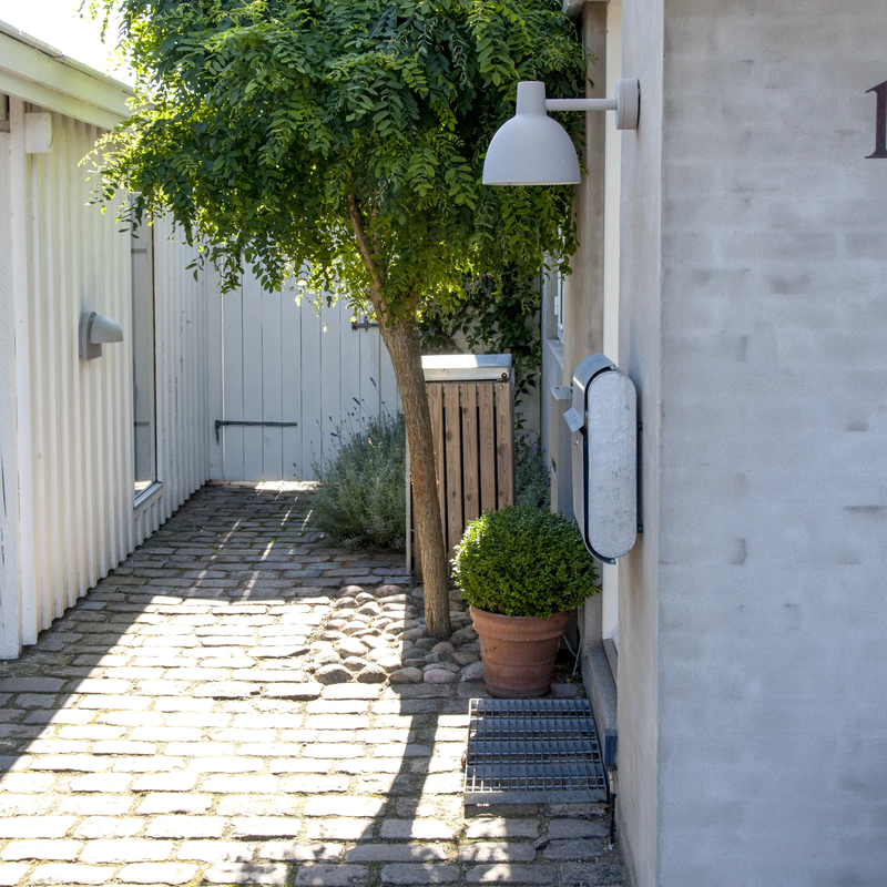 Toldbod 220 Outdoor Wall Lamp