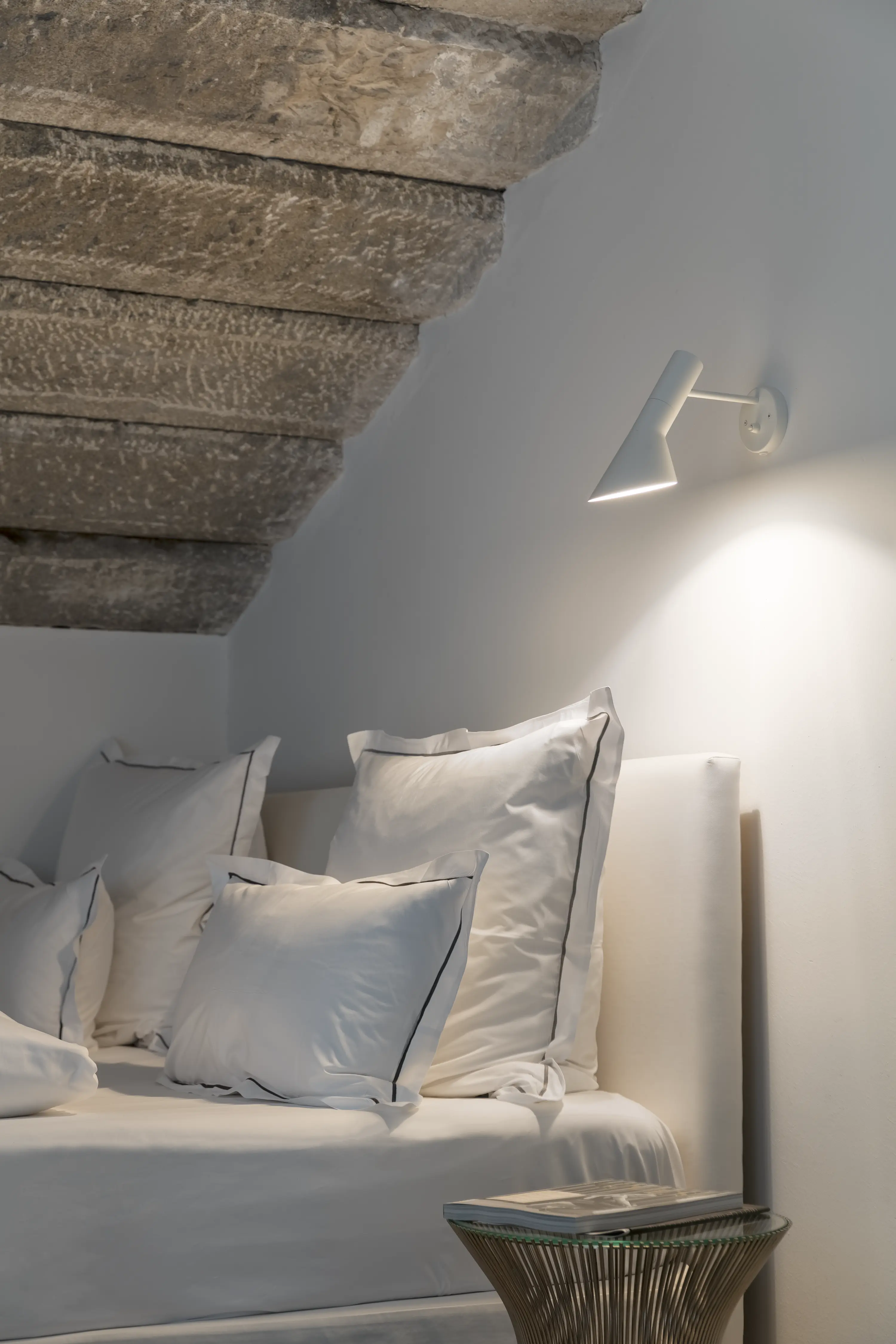 AJ Wall Lamp