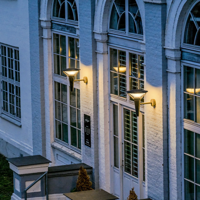 Kipp Wall Lamp