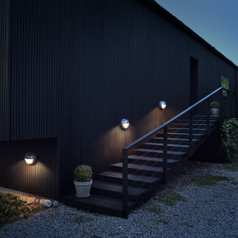 Skot Wall Lamp