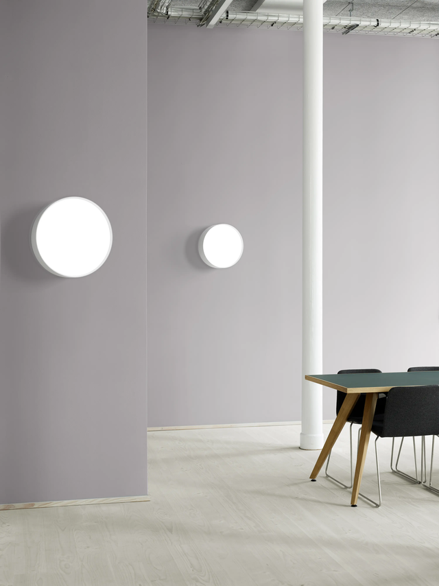 LP Slim Round Wall Lamp