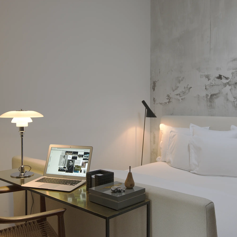PH 3/2 Table Lamp