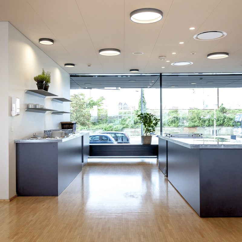 LP Circle Semi Recessed