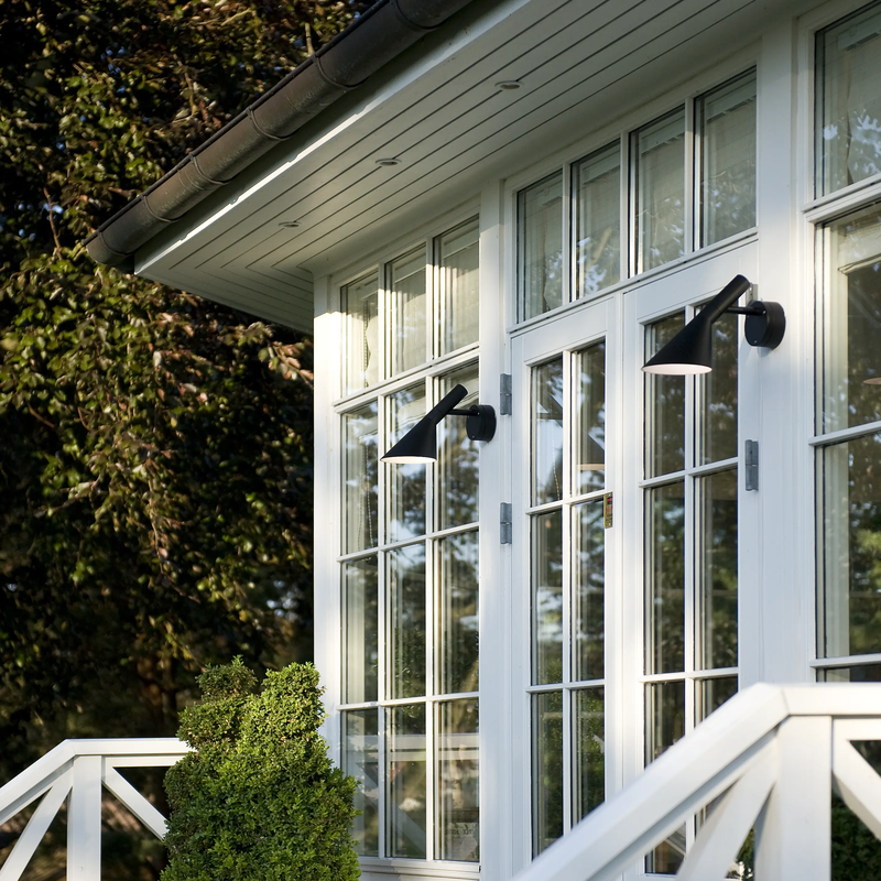 AJ 50 Outdoor Wall Lamp