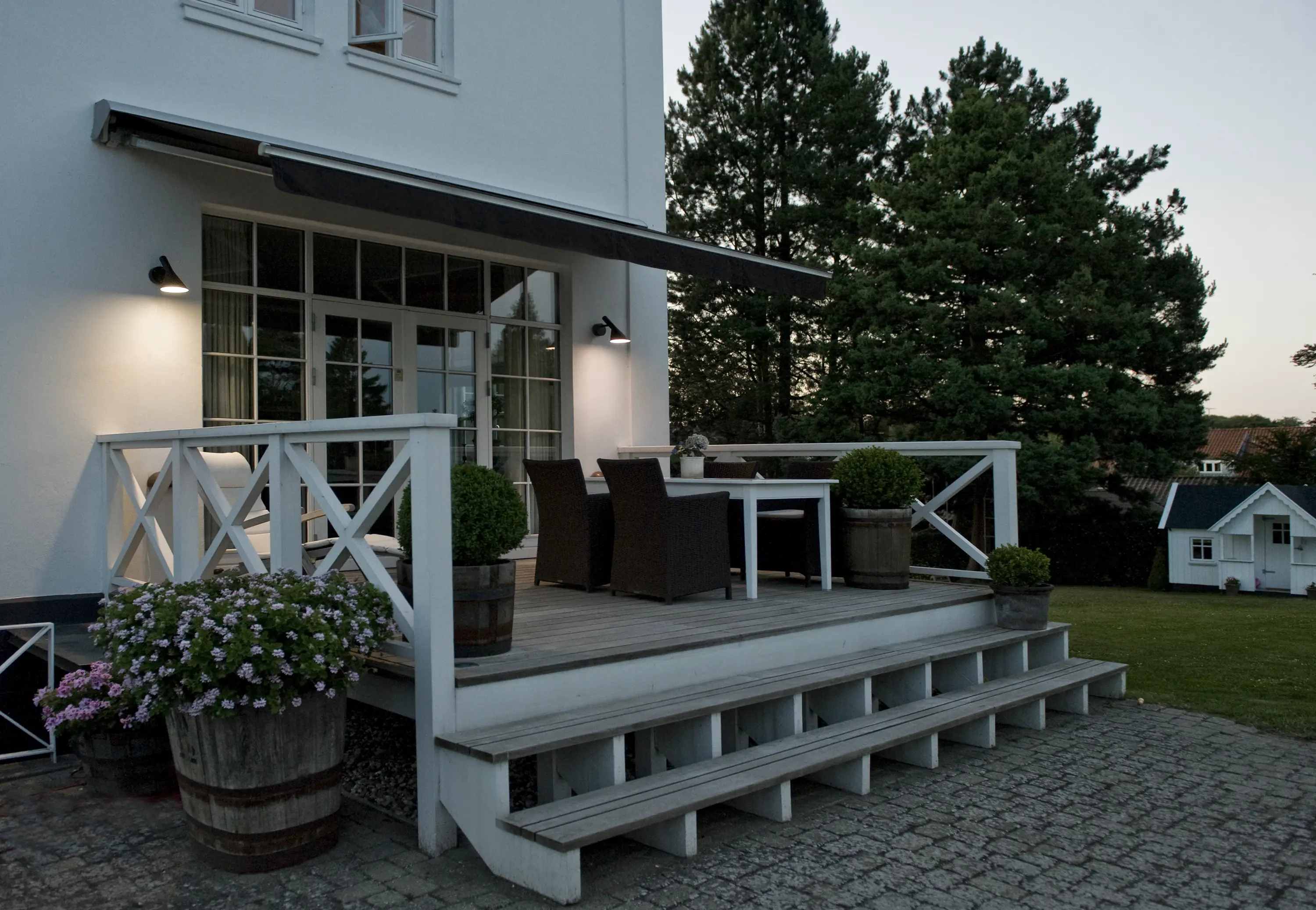 AJ 50 Outdoor Wall Lamp