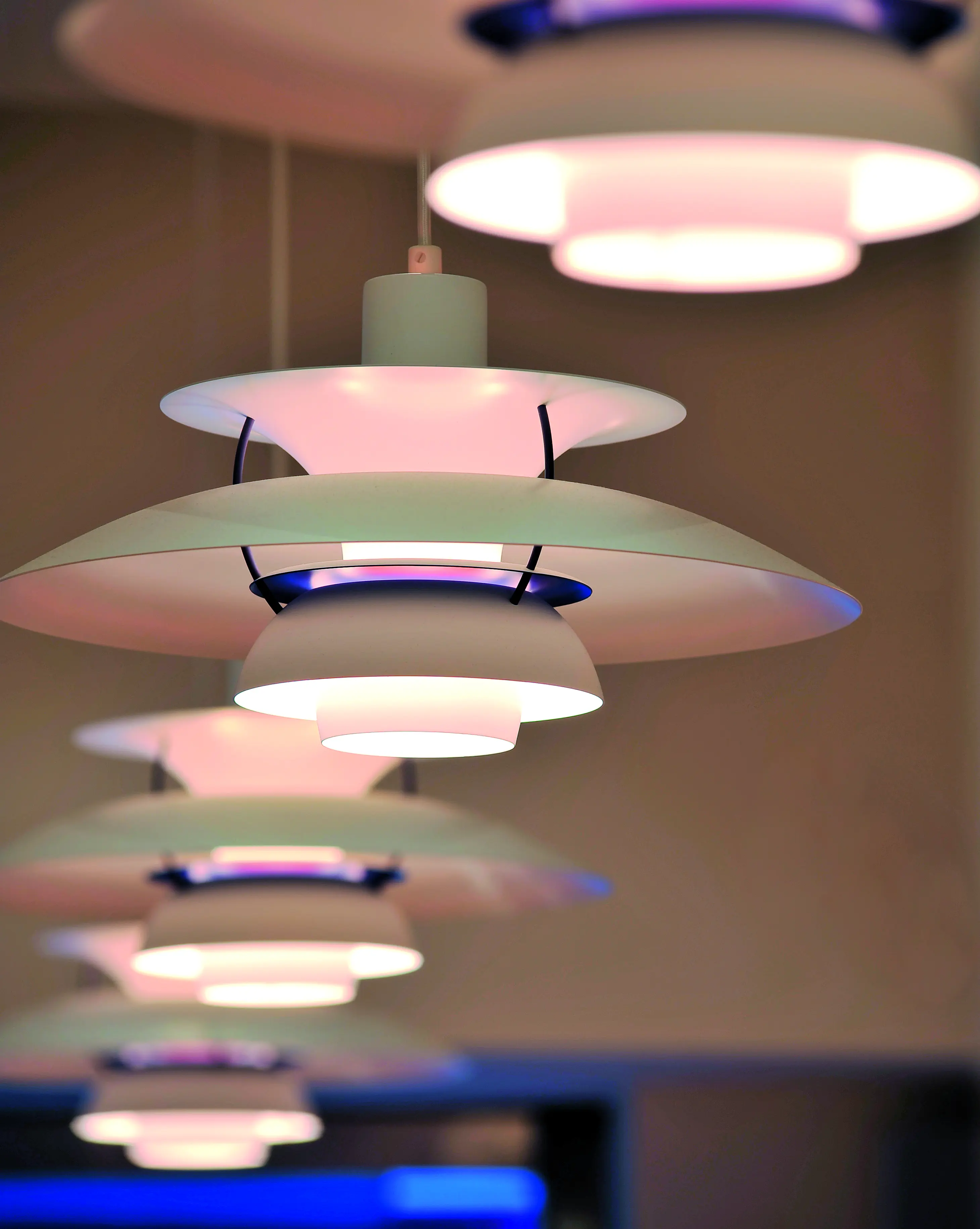 PH 5 Classic white | Poul Henningsen | Louis Poulsen