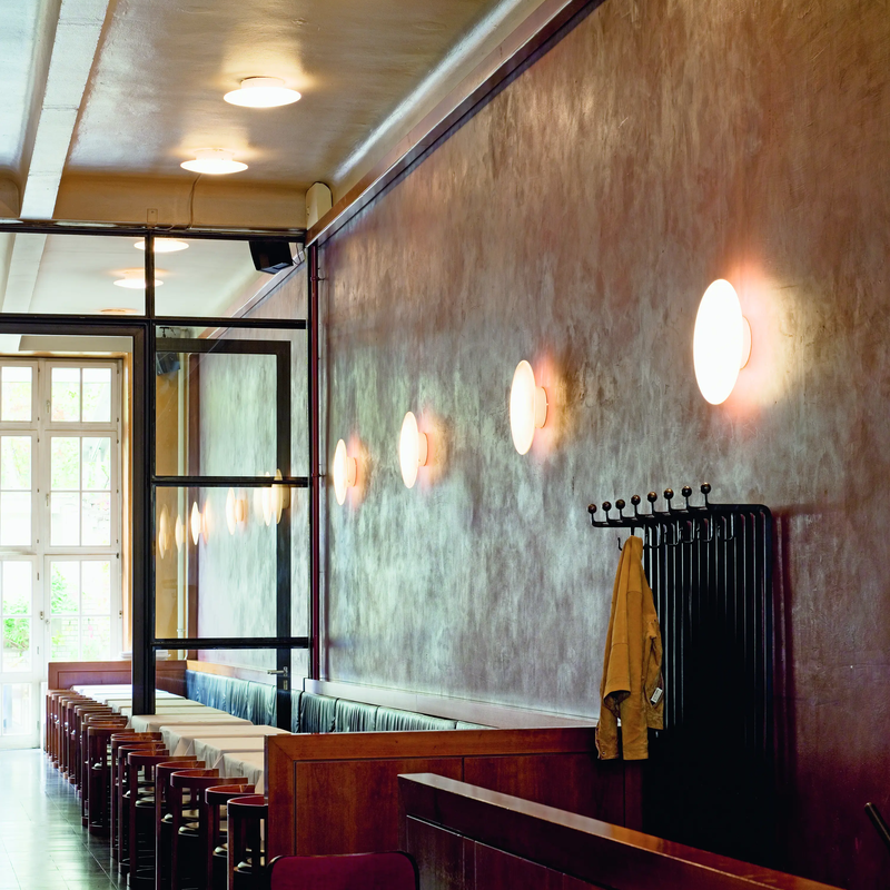 AJ Eklipta Ceiling Lamp