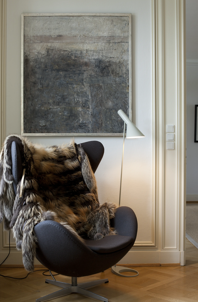 AJ Floor Lamp