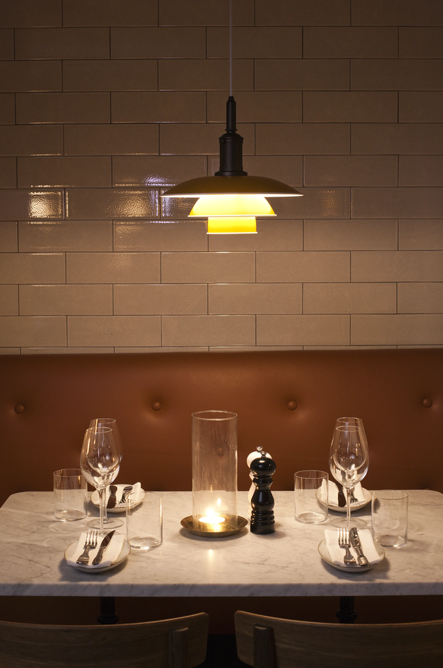 PH 3½-3 Metal Pendant (US)