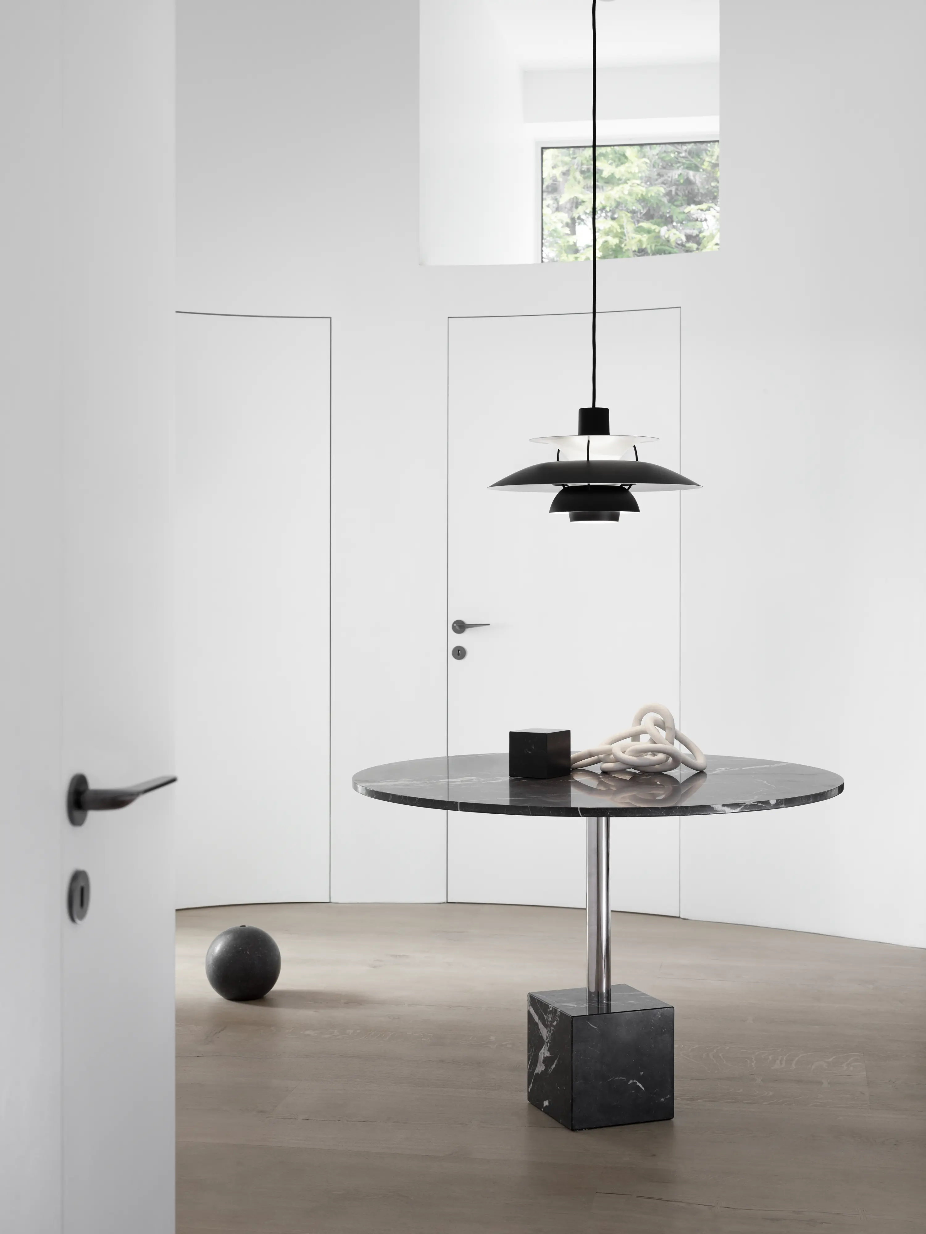 PH 5 Lamp – A Global Design Icon | Louis Poulsen