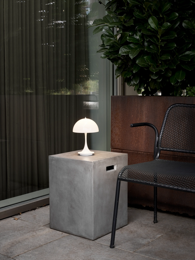 Panthella 160 Portable Lamp
