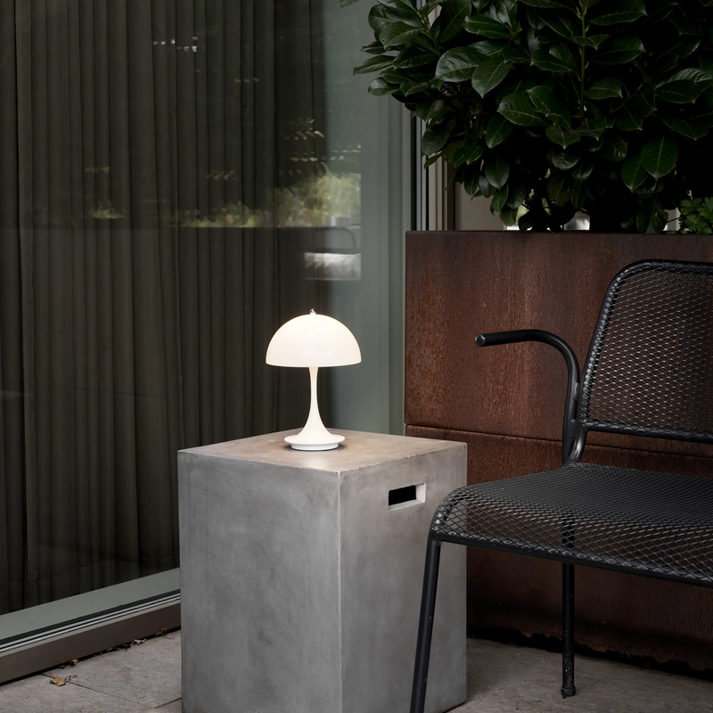 Panthella 160 Portable Lamp