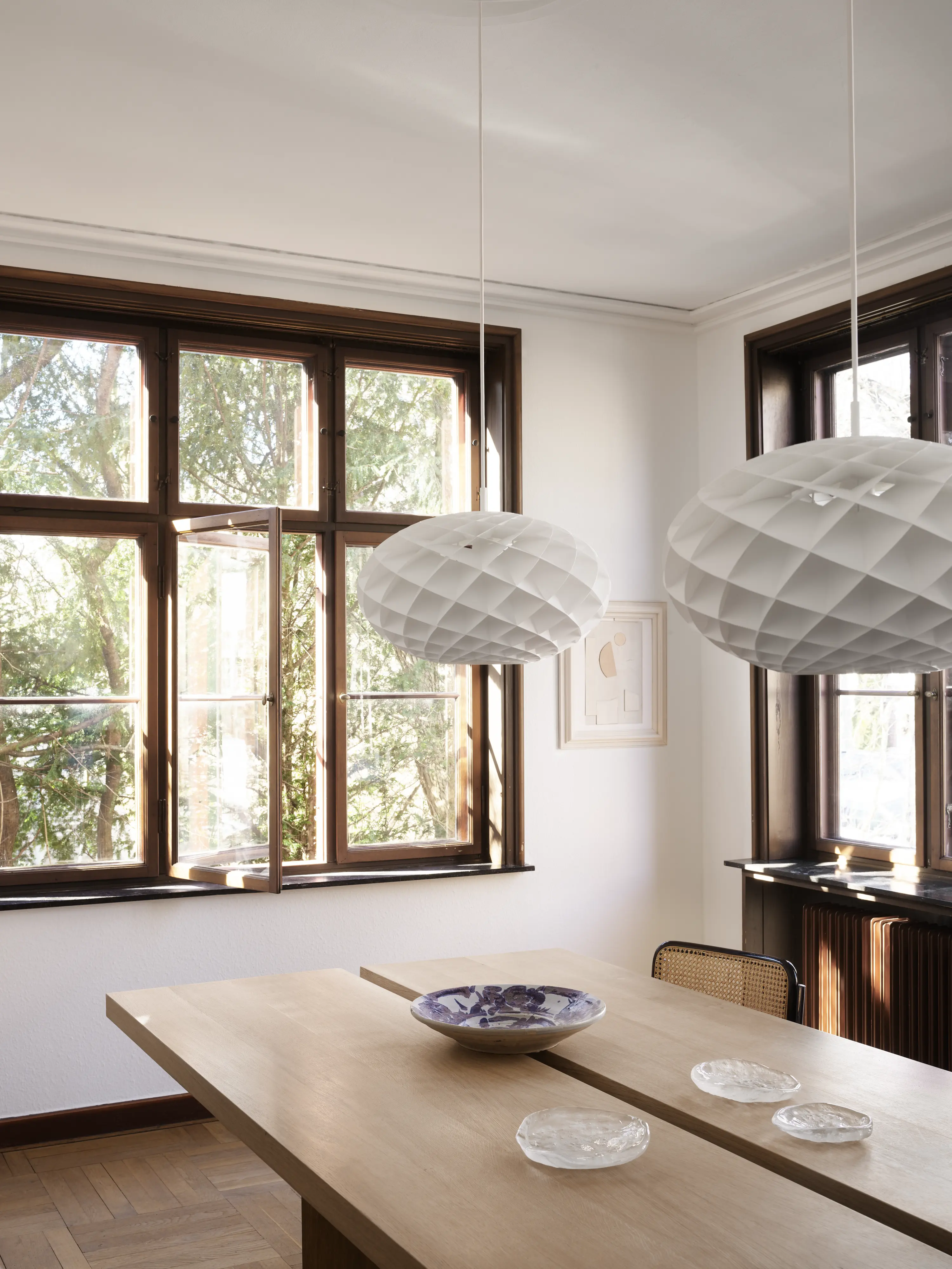 Patera Oval Pendant Light | Louis Poulsen