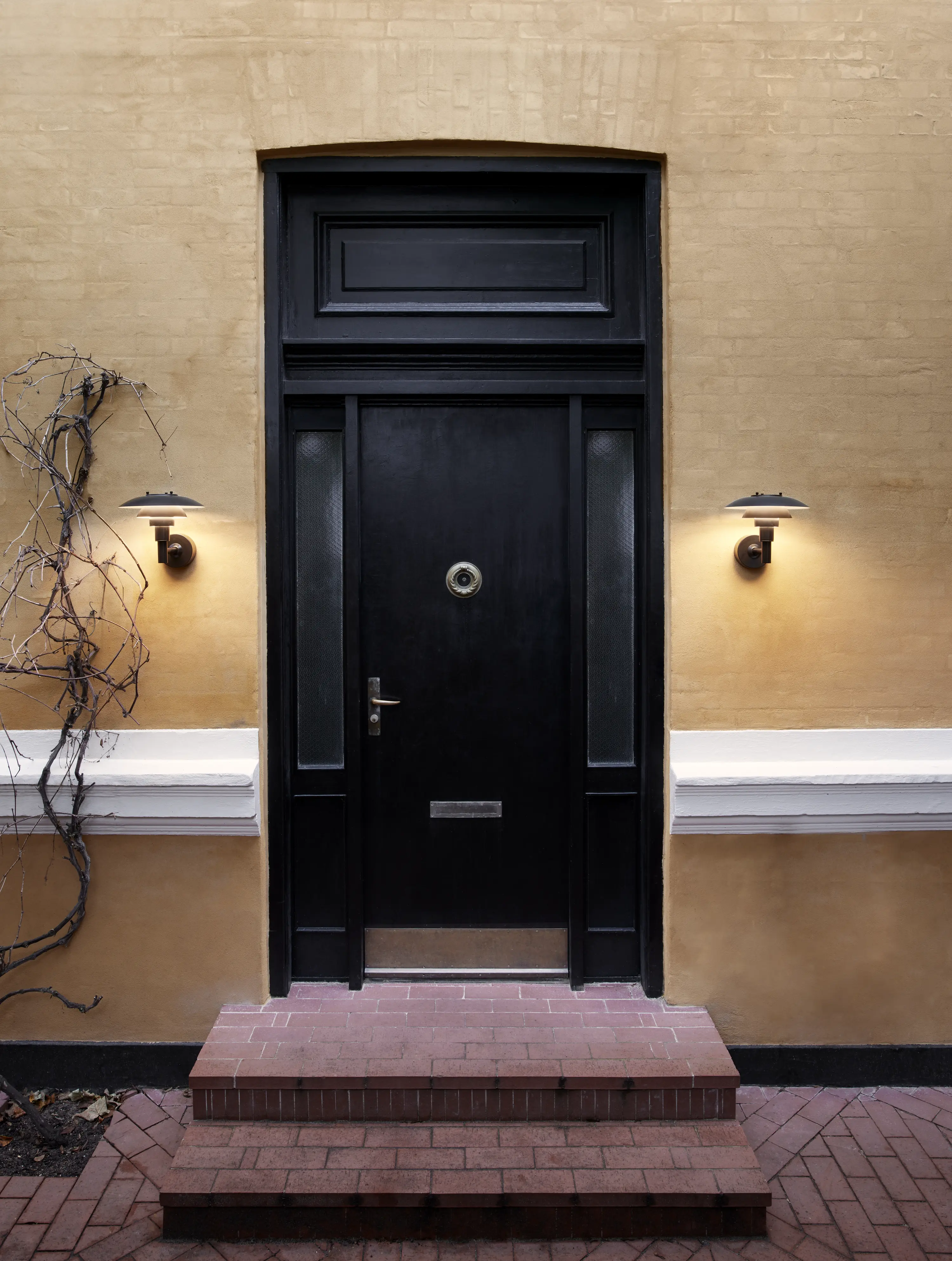 PH 3-2½ Outdoor Wall Lamp | Louis Poulsen