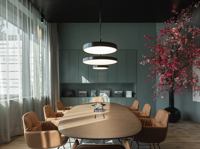 LP Slim Round Suspended
