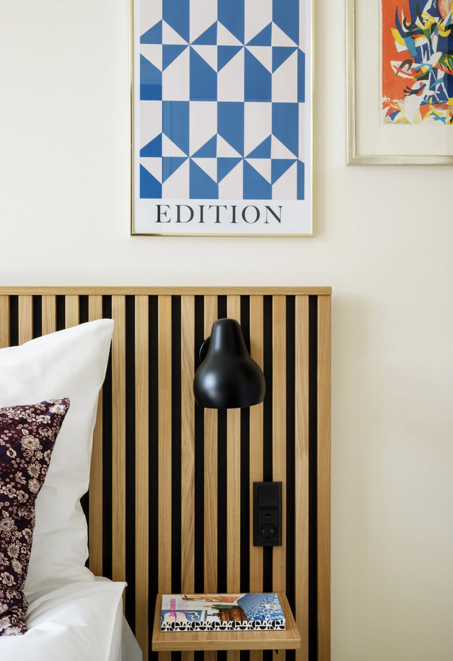 VL 38 Wall Lamp