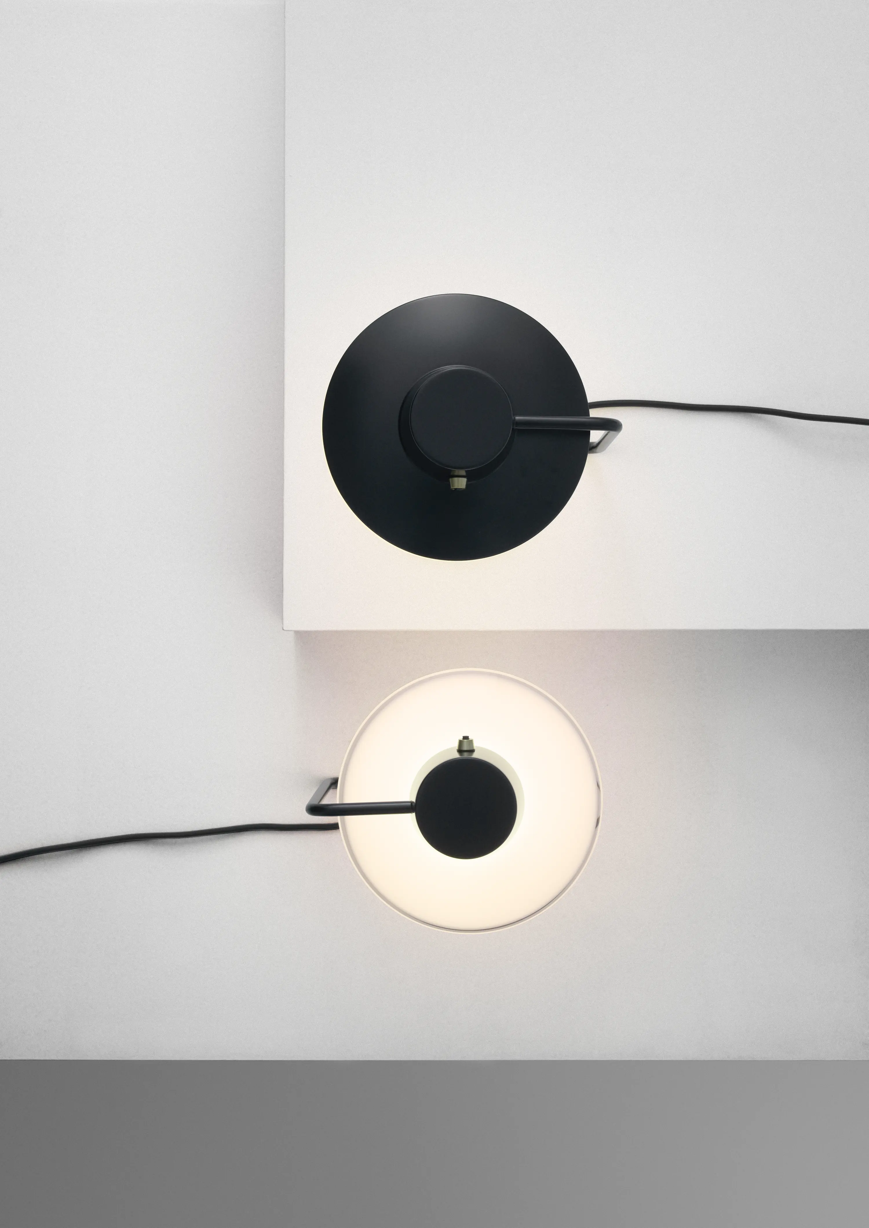 AJ Oxford Table Lamp