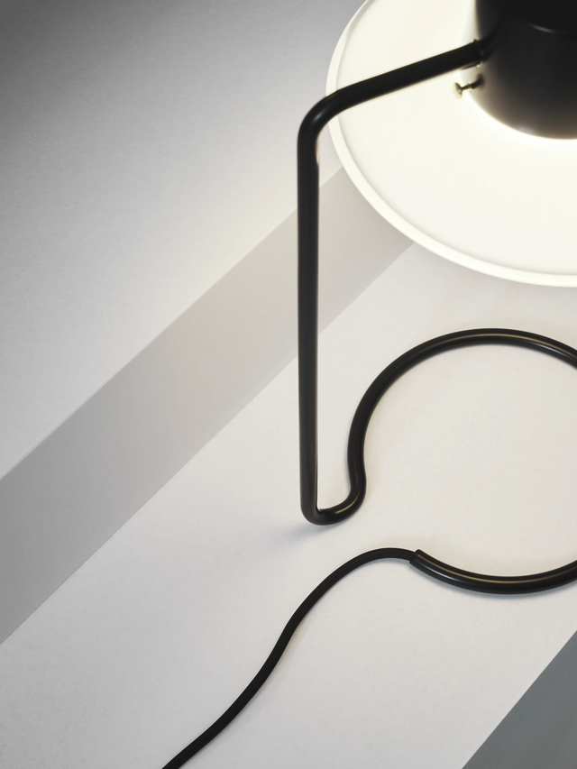 AJ Oxford Table Lamp