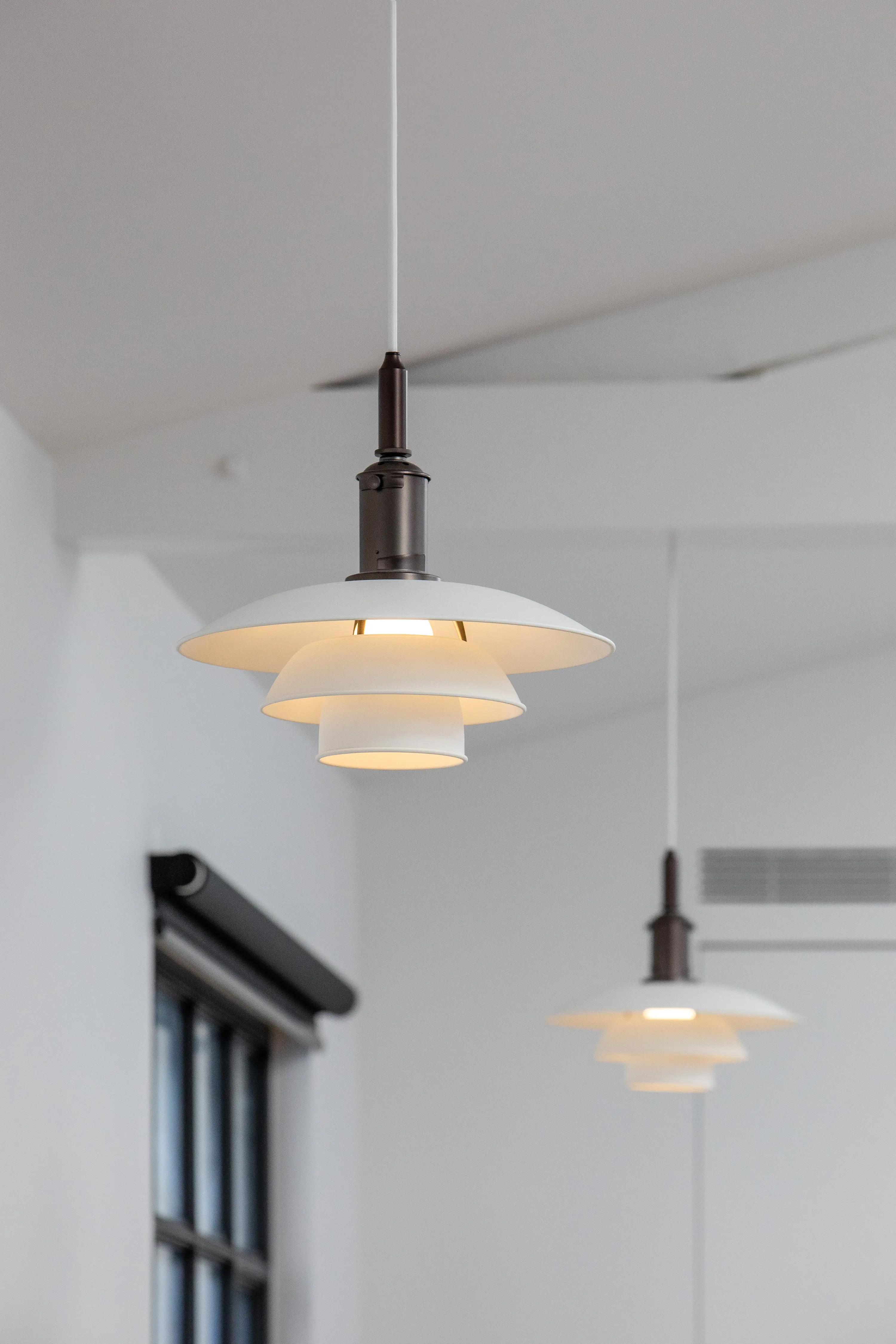 PH 3½-3 Metal Pendant (US)