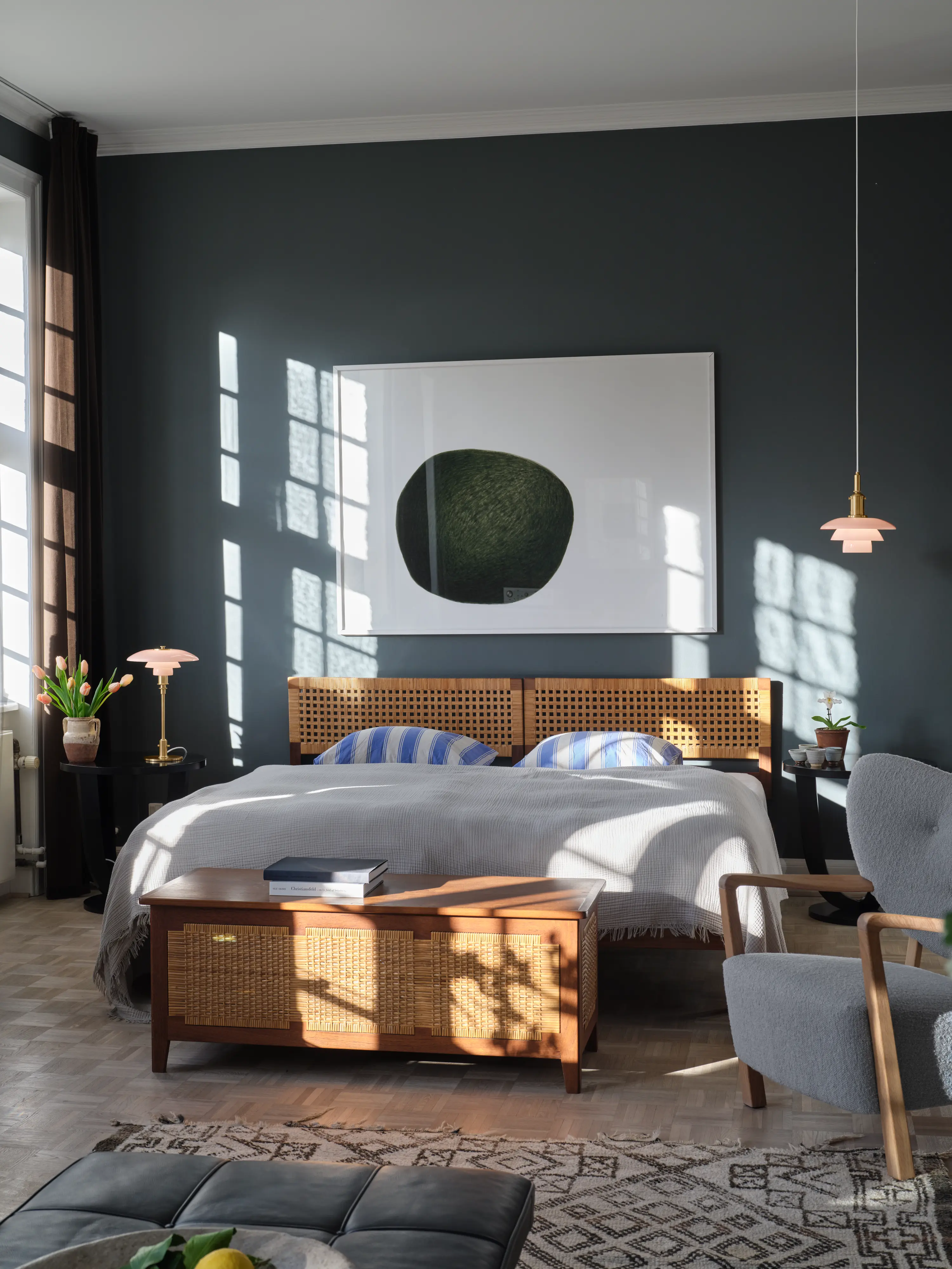 PH 3½-3 Pale Rose Brass Pendant | Louis Poulsen