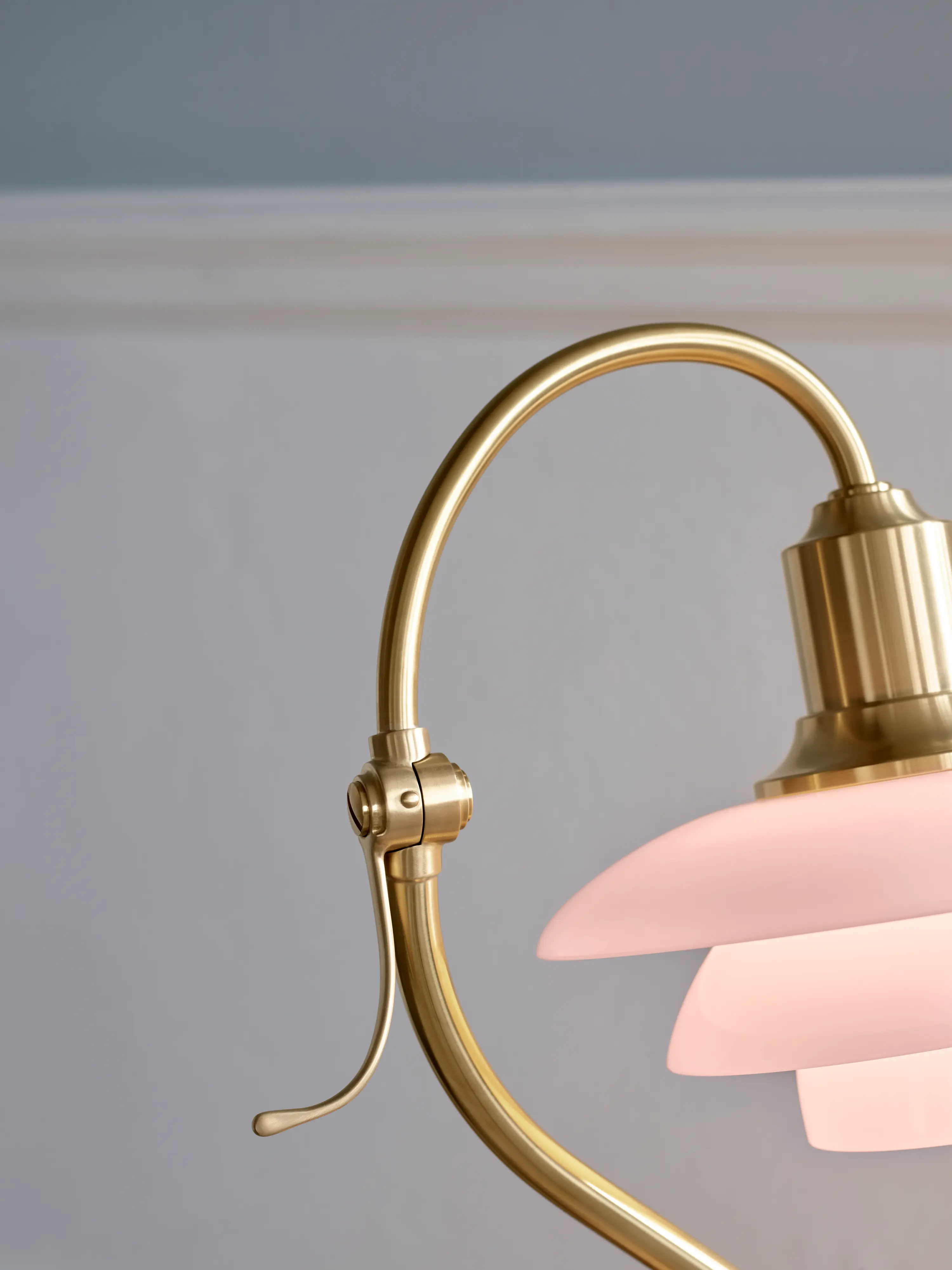 PH 2/2 Question Mark Pale Rose Table Lamp