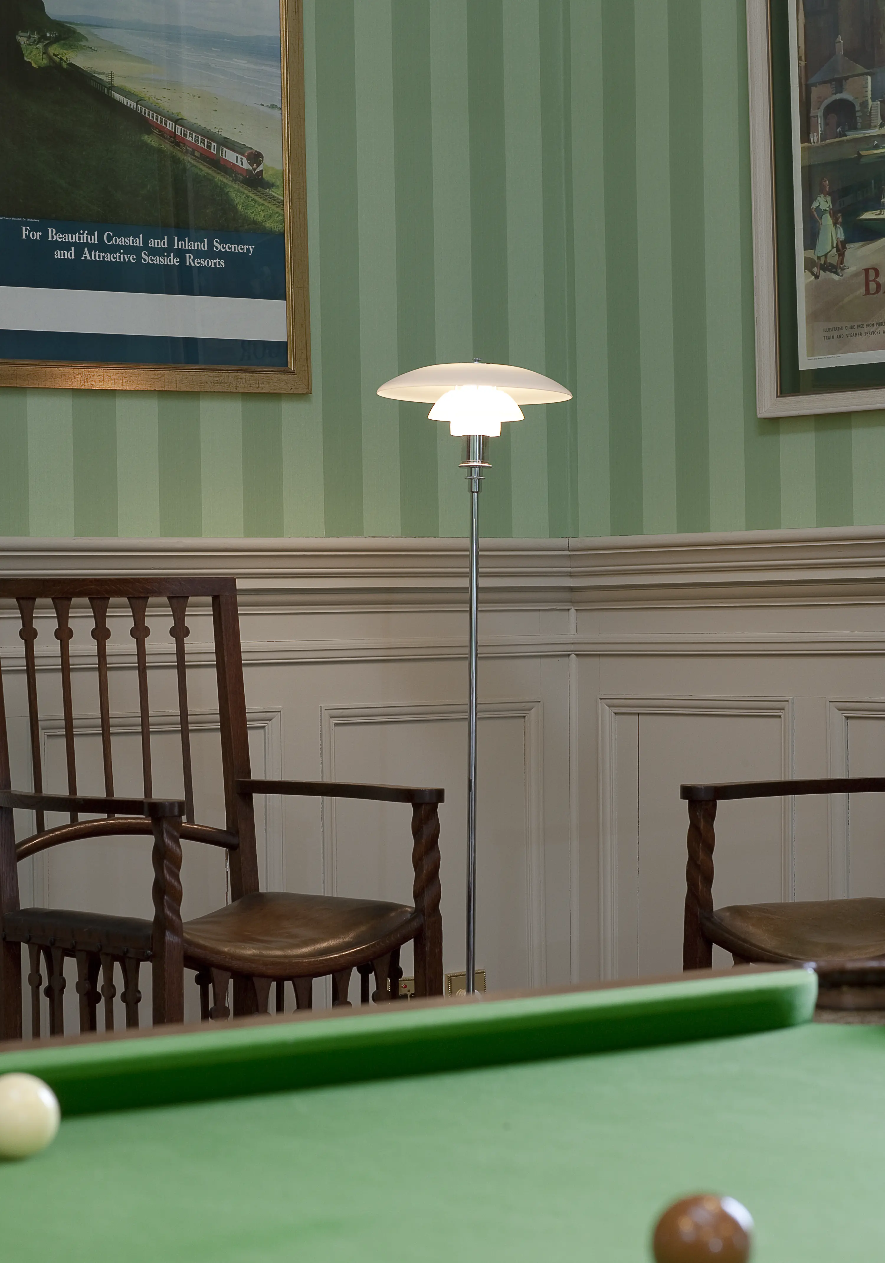 PH 3½-2½ Floor Lamp for Glare-Free Lighting | Louis Poulsen