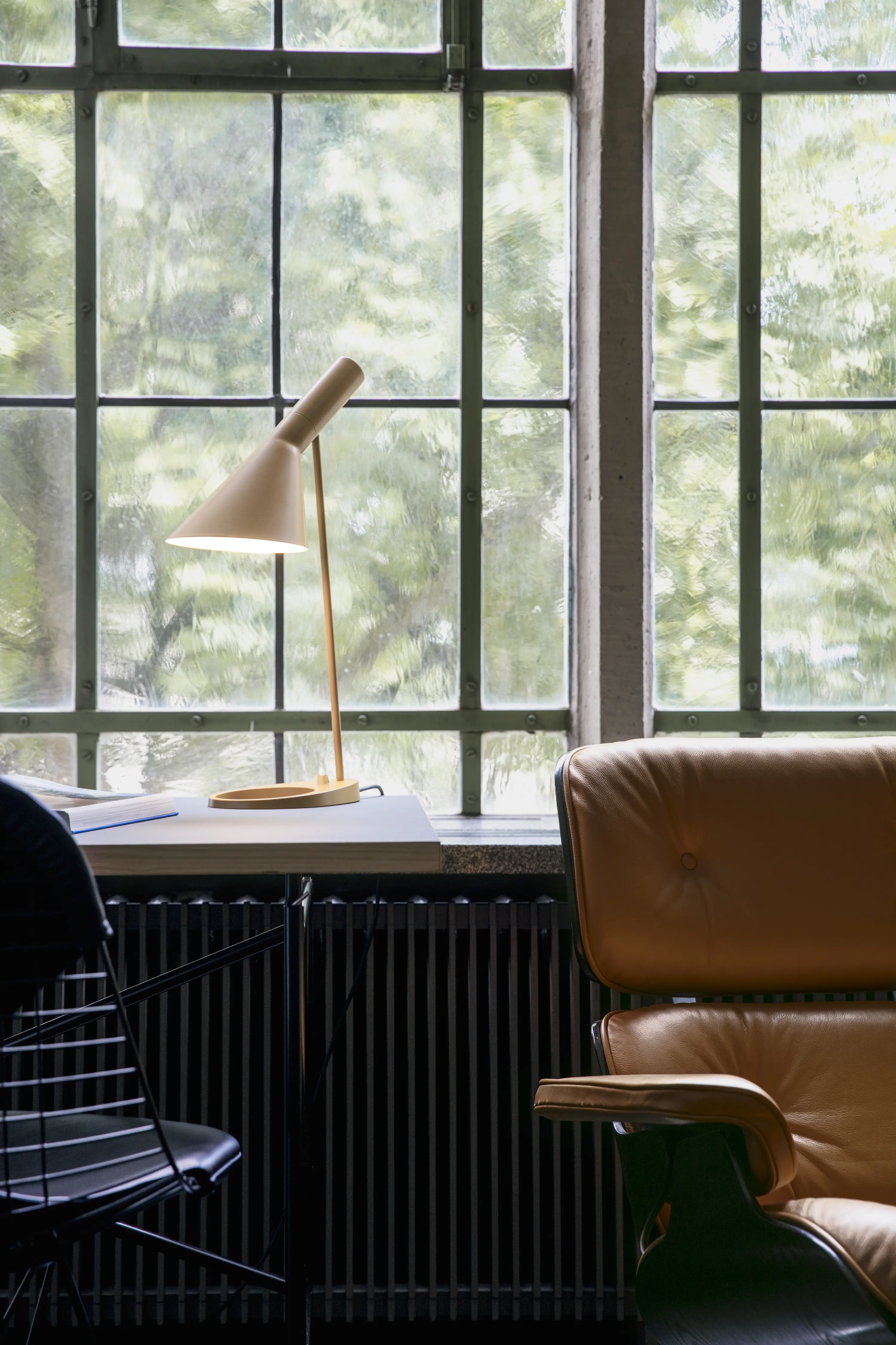 AJ Bordlampe