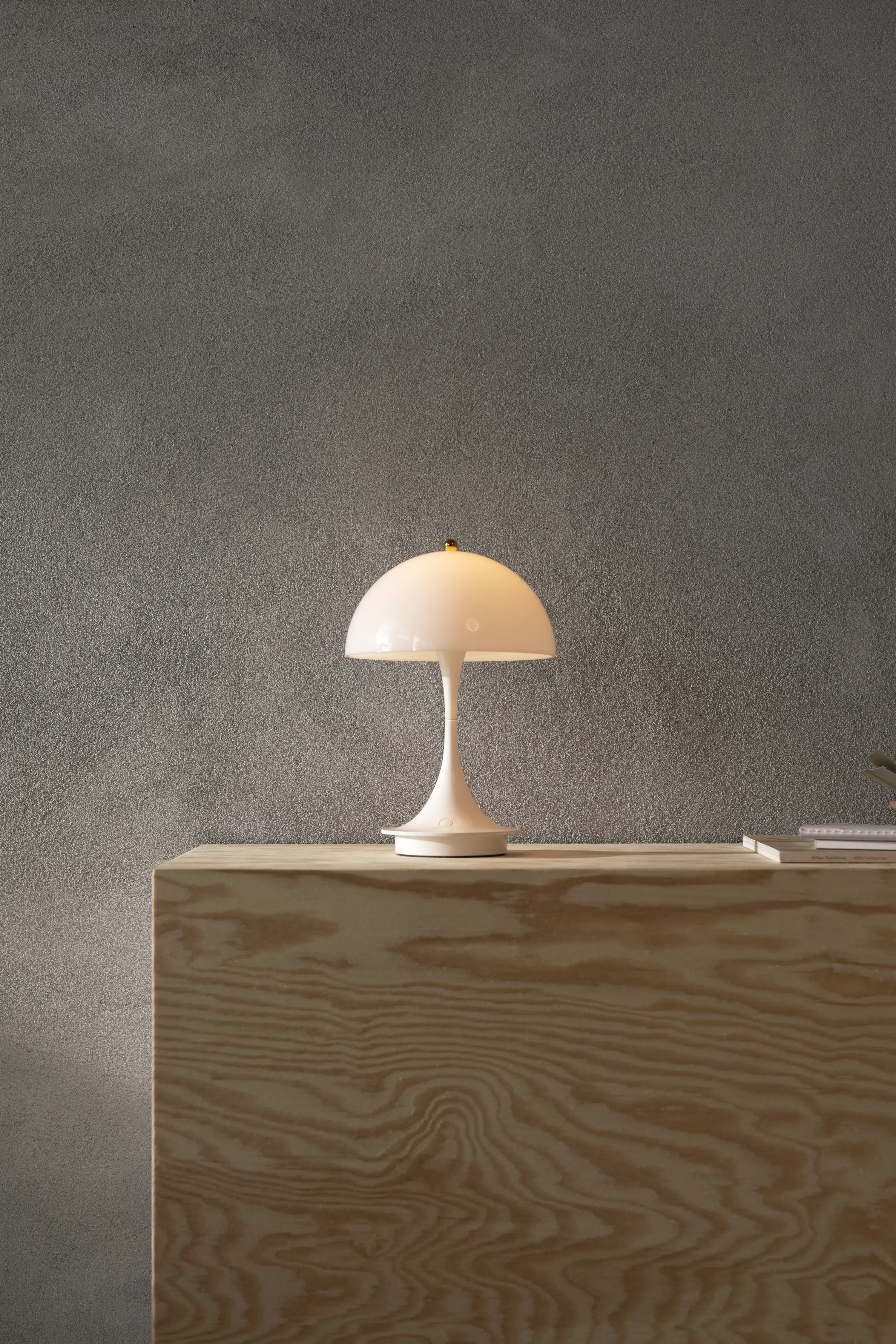 Panthella 160 Portable Anniversary Edition | Table Lamps | Louis