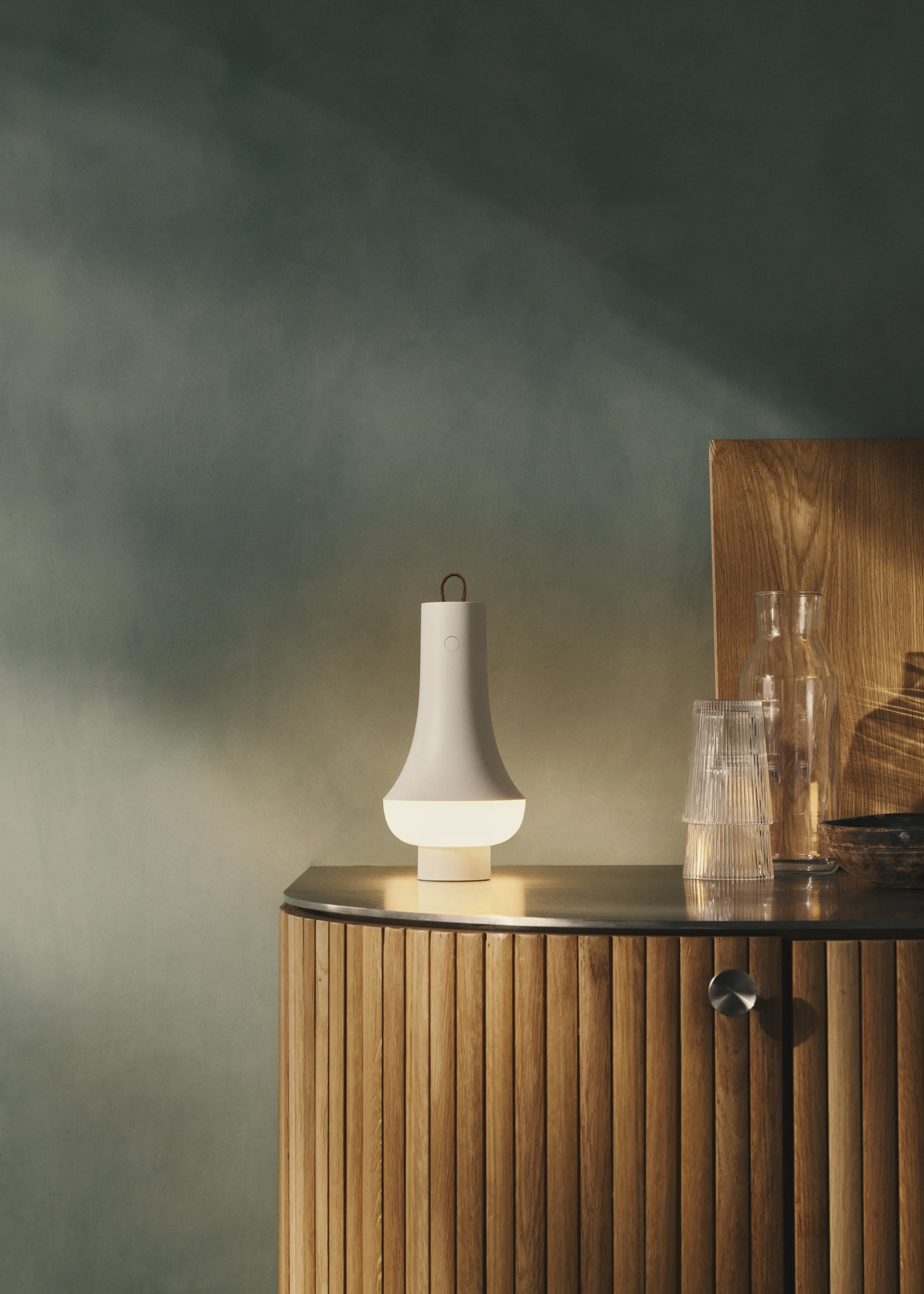 Tomoshi Portable Lamp