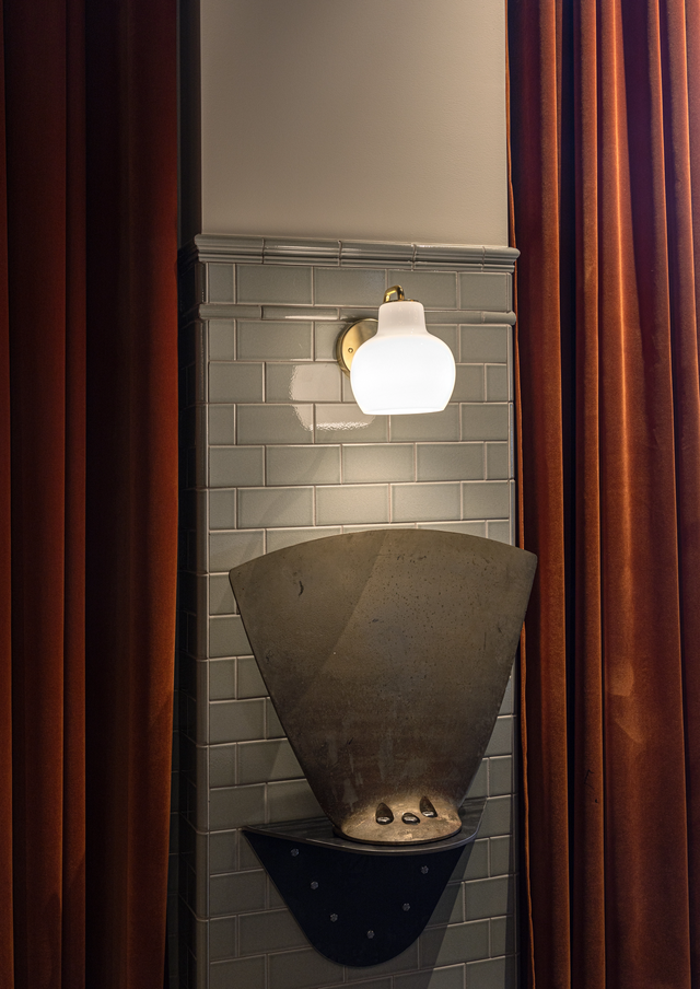 VL Ring Crown 1 Wall Lamp
