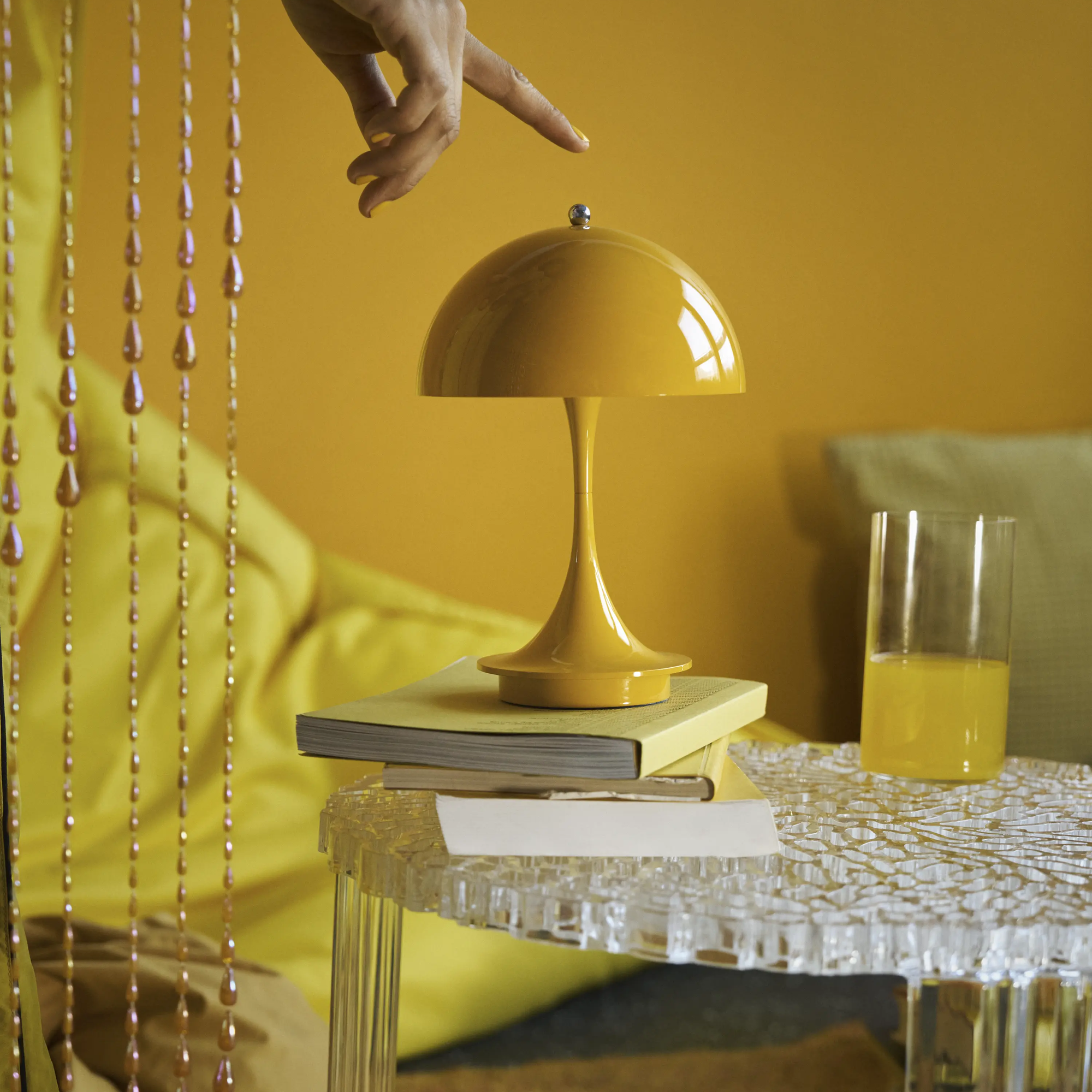 Panthella 160 Portable Lamp | Portable Light Solution | Louis Panthella 160 Portable Lamp | Portable Light Solution | Louis