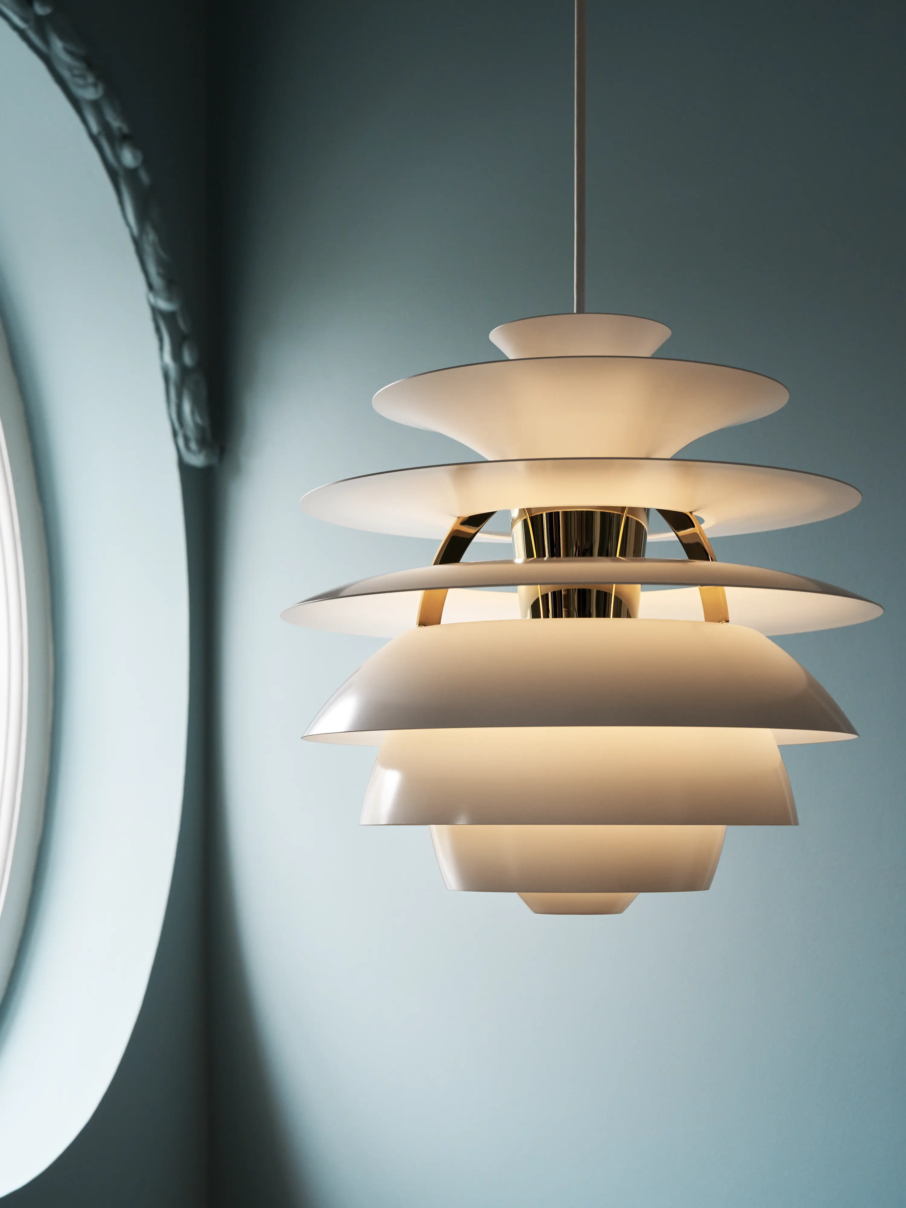 PH Snowball Pendant Lamp by Poul Henningsen | Louis Poulsen