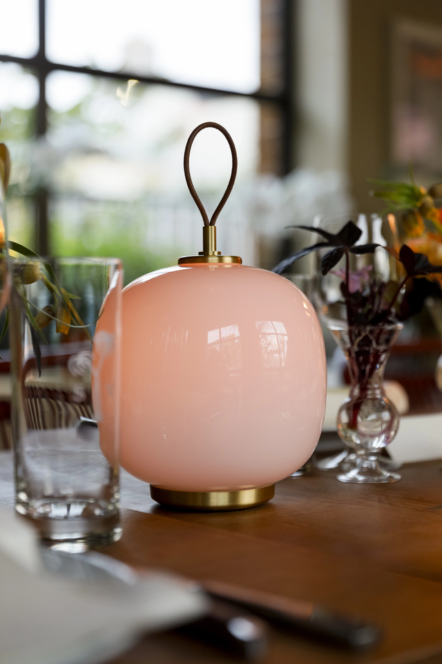 VL 45 Radiohus Portable Lamp