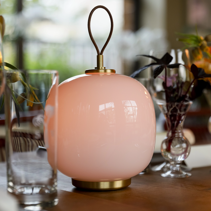 VL 45 Radiohus Portable Lamp