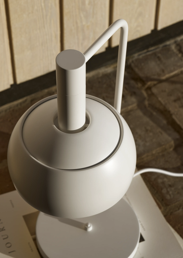 FJ Elements Table Lamp