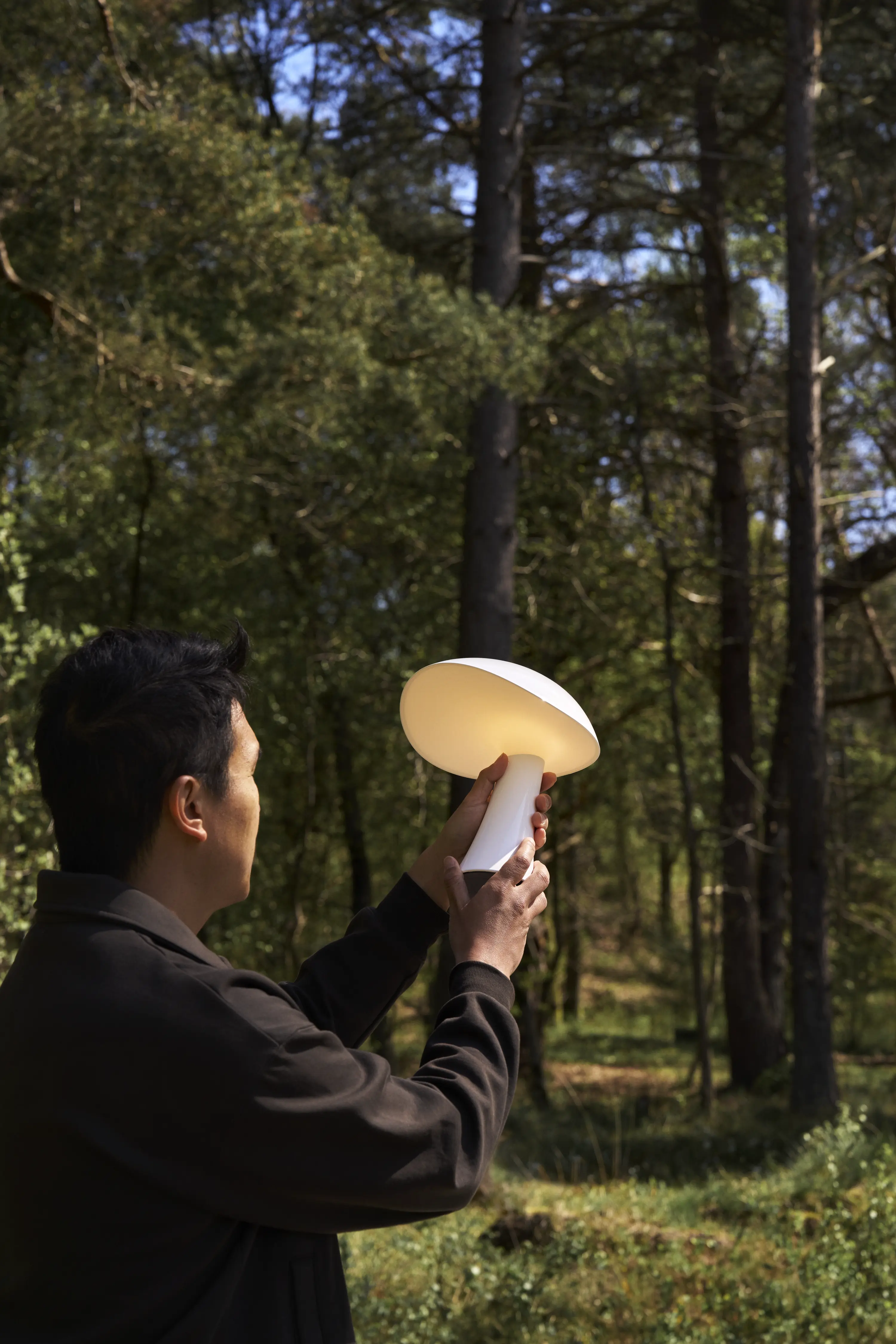 Rumee 220 Portable Lamp