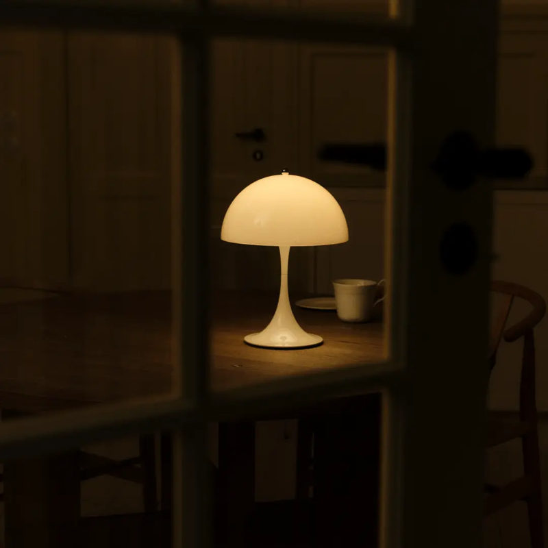 Panthella 250 Portable Lamp