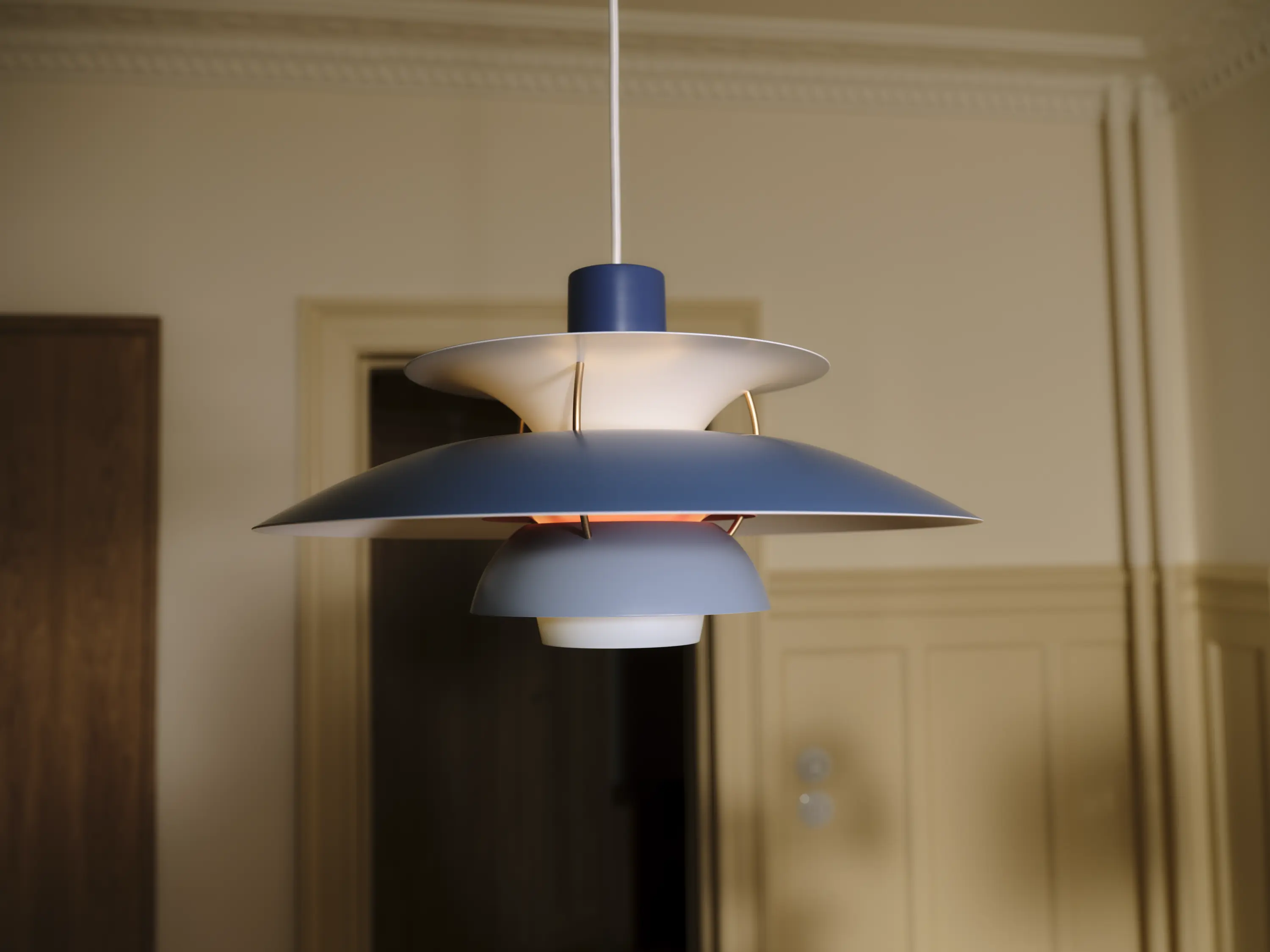 PH 5 Hues of blue | Poul Henningsen | Louis Poulsen