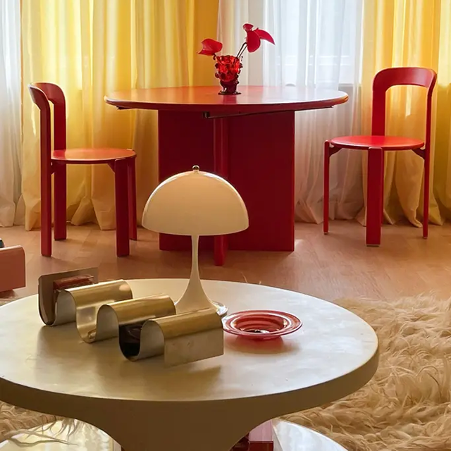 Panthella 250 Portable Lamp