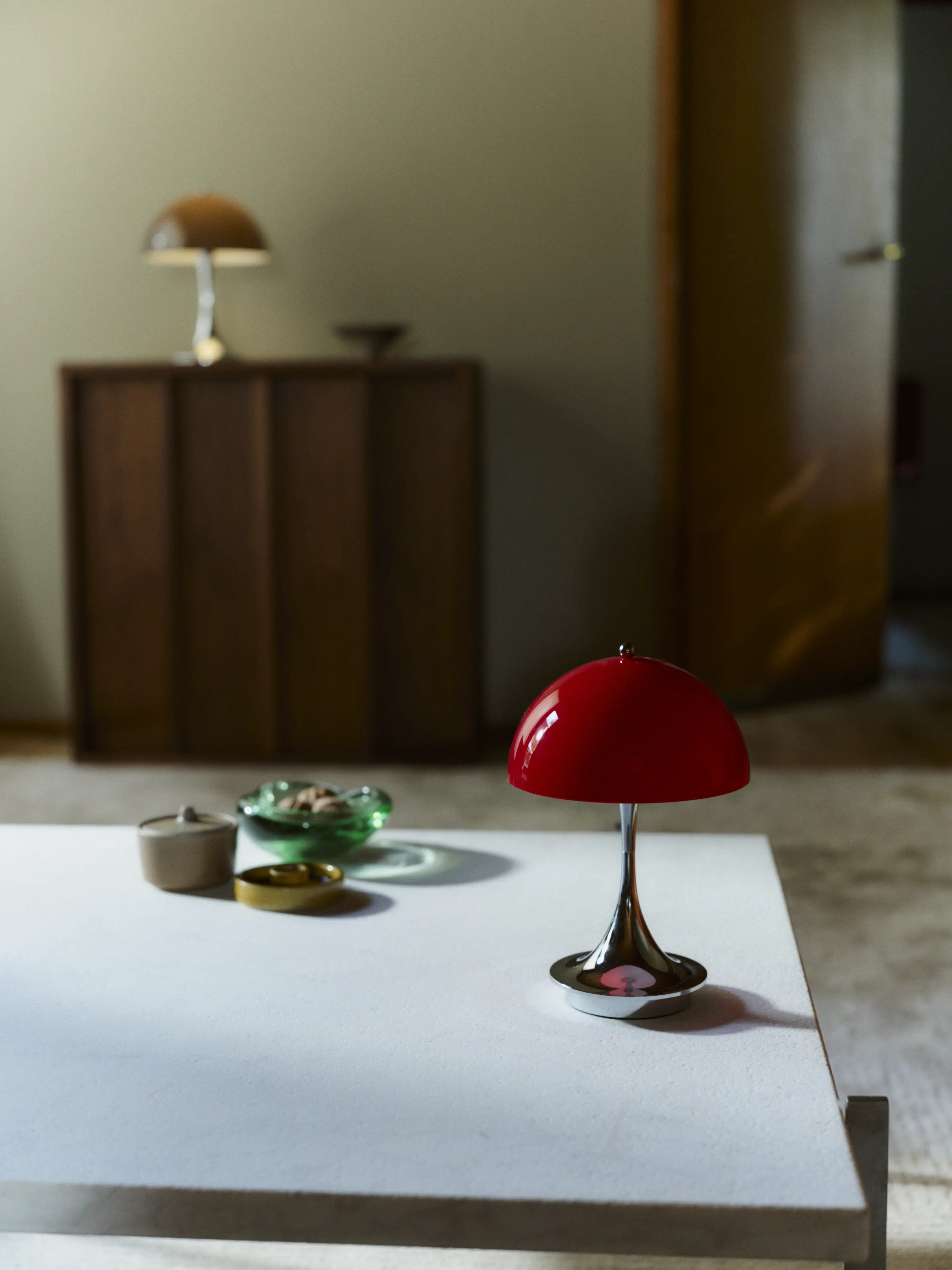 Panthella 160 Portable Lamp | Louis Poulsen