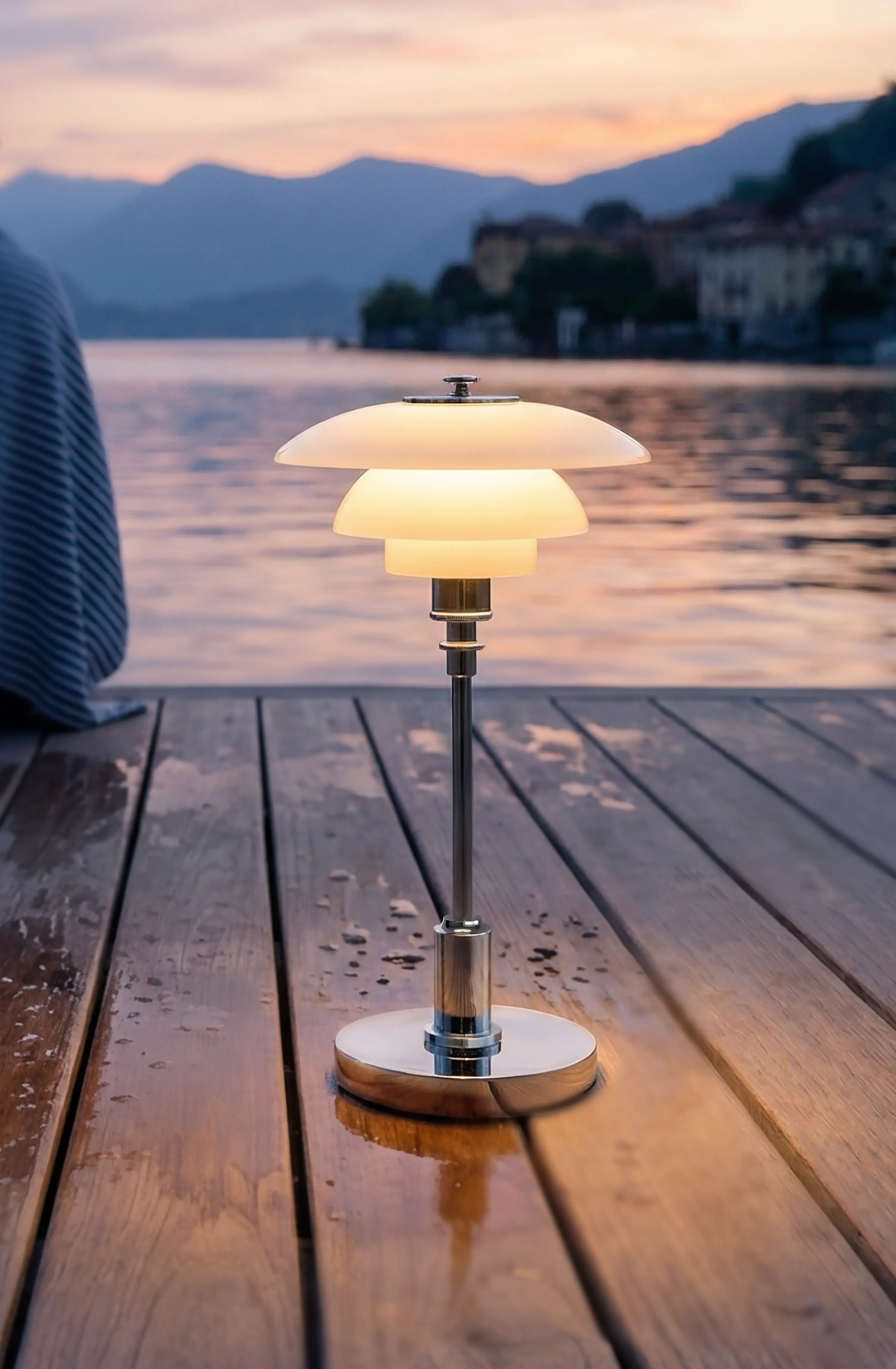 PH 1/1 Portable Lamp – Poul Henningsen | Louis Poulsen