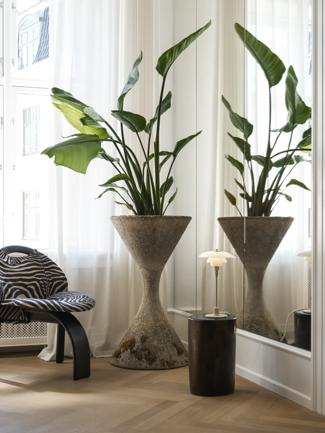 PH 2/1 Table Lamp