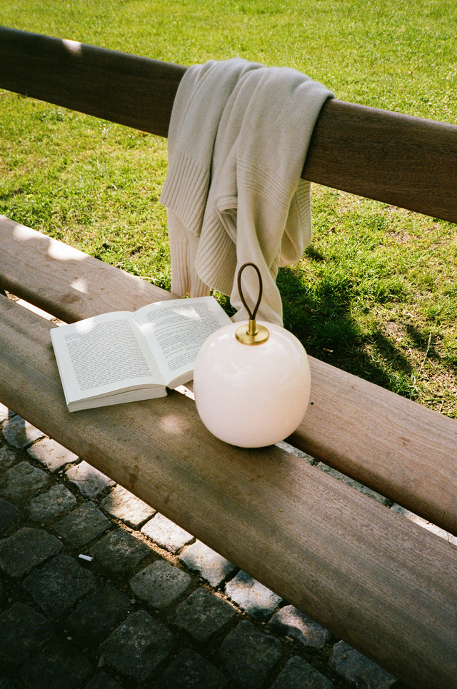 VL 45 Radiohus Portable Lamp