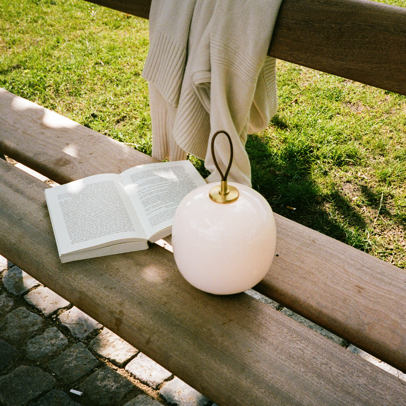 VL 45 Radiohus Portable Lamp
