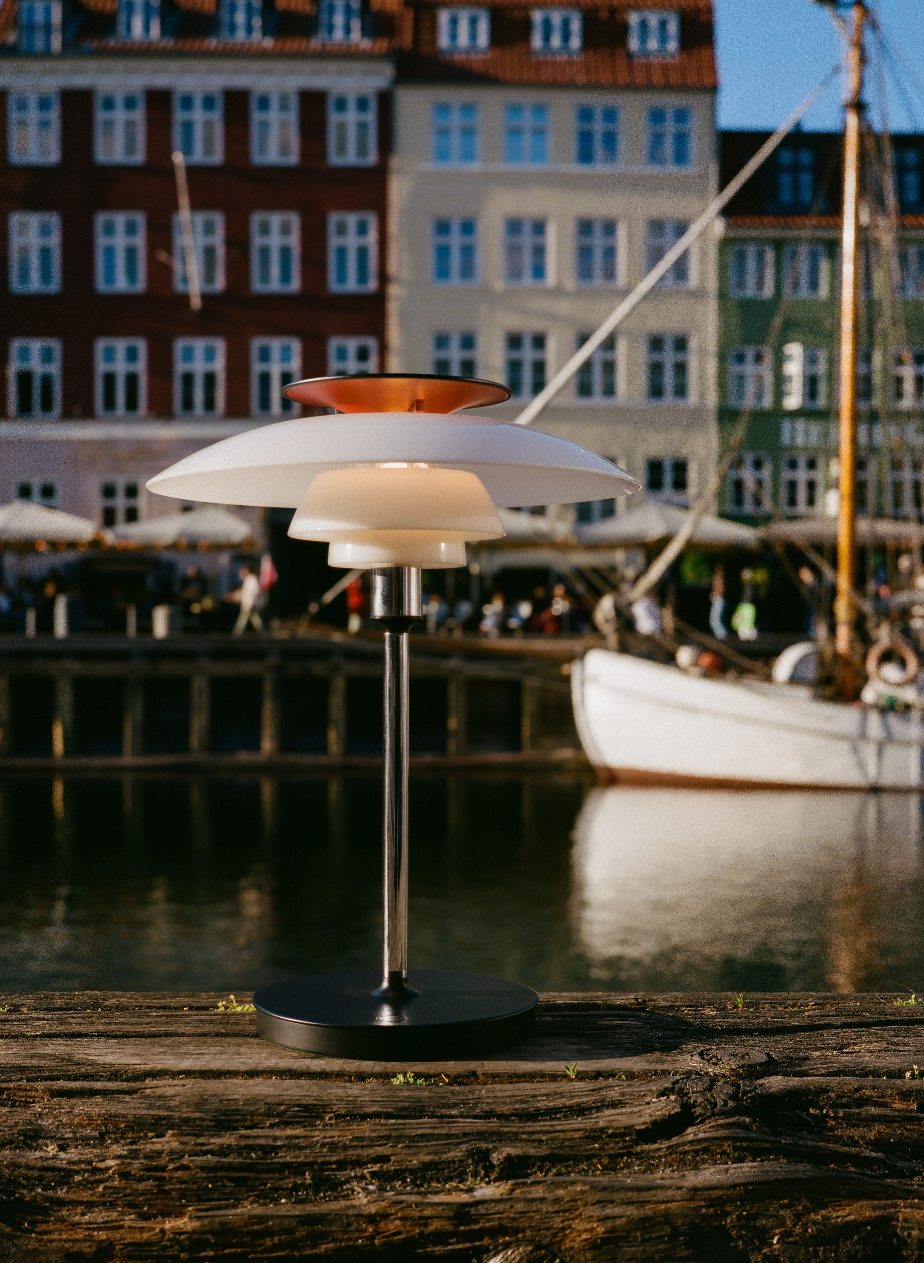 PH 80 Portable Lamp – ポータブルランプ、Poul Henningsen デザイン