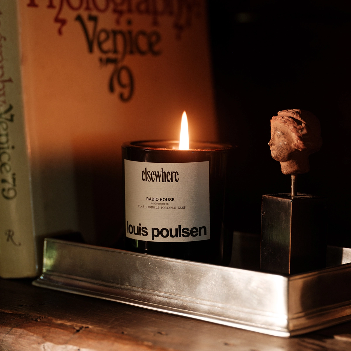 Louis Poulsen x Louis Poulsen - Radio House Scented Candle