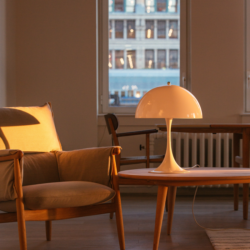Panthella 400 Table Lamp